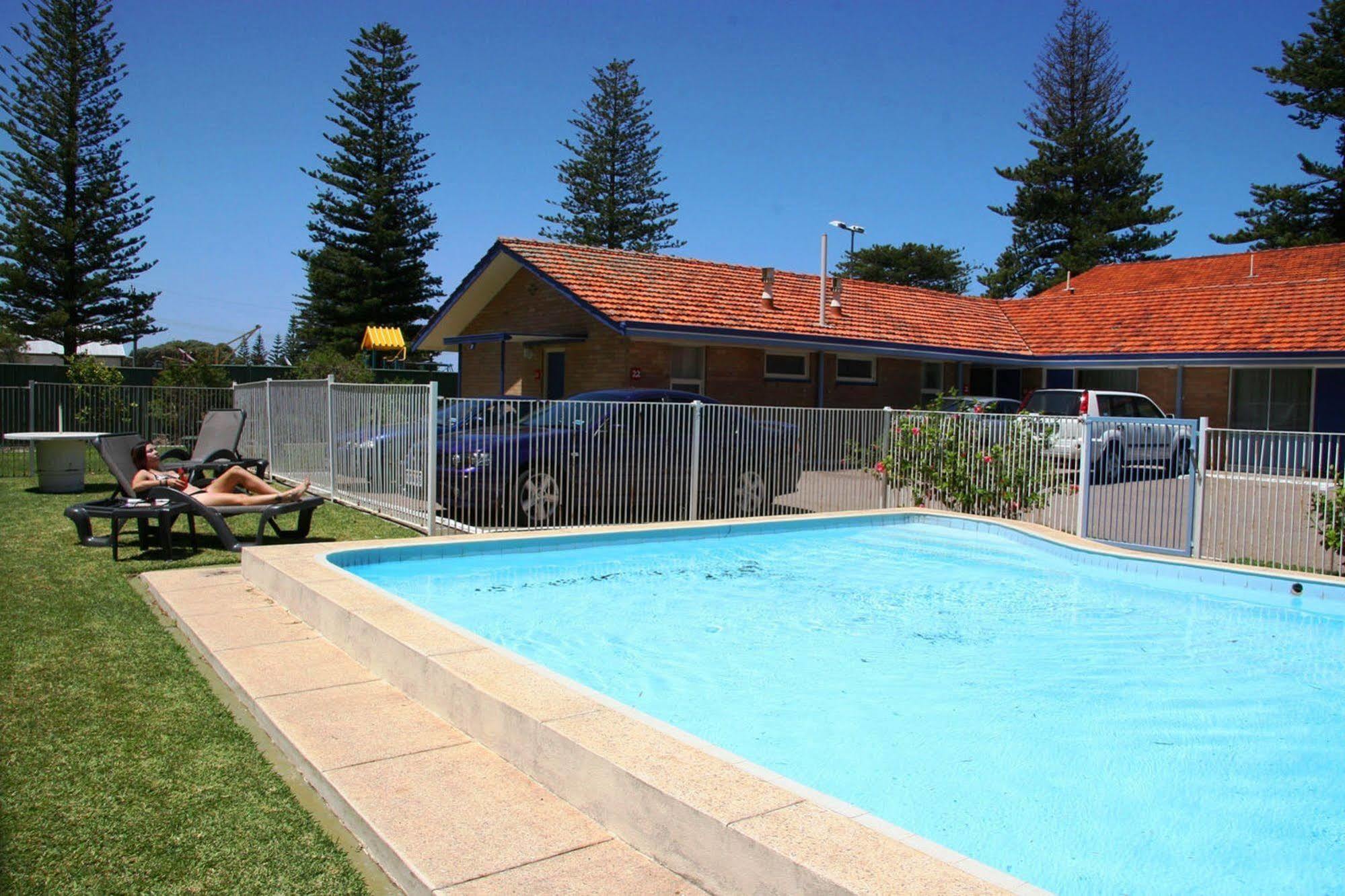 Hospitality Esperance Surestay Collection By Best Western (Adults Only) Esterno foto